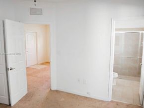 15340 SW 176th Ln, Miami FL 33187