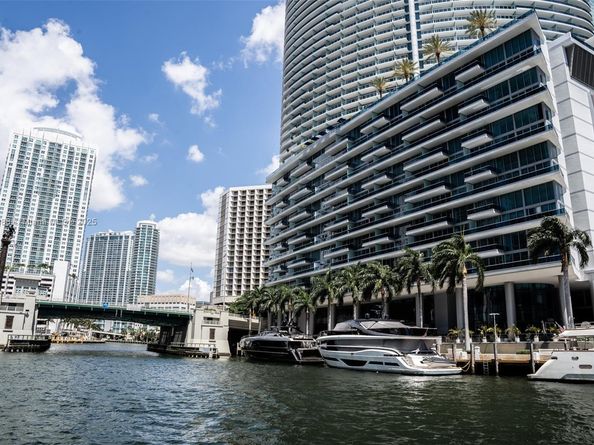 495 Brickell Ave 501, Miami FL 33131