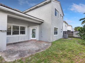 7459 NW 17th Dr, Pembroke Pines FL 33024