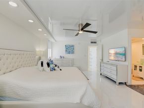 Undisclosed Address #A11878864, Hallandale Beach FL 33009