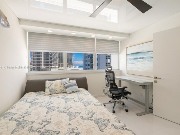 Undisclosed Address #A11878864, Hallandale Beach FL 33009