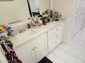 17914 NW 66th Ct Cir, Hialeah FL 33015