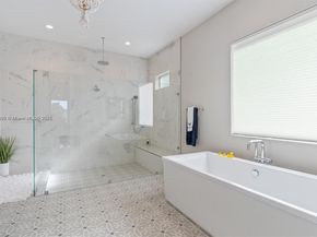 9369 Crestview Cir, Palm Beach Gardens FL 33412