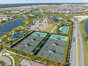 9369 Crestview Cir, Palm Beach Gardens FL 33412