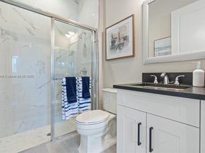 9369 Crestview Cir, Palm Beach Gardens FL 33412