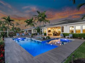 9369 Crestview Cir, Palm Beach Gardens FL 33412