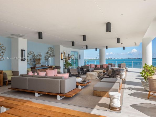2900 NE 7th Ave 2008, Miami FL 33137