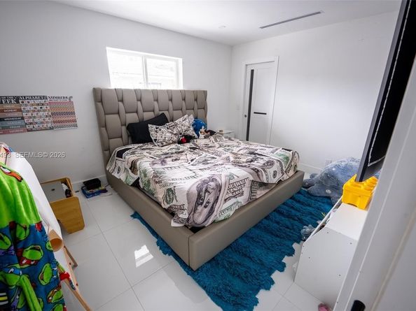 1061 SW 18th street, Boca Raton FL 33486
