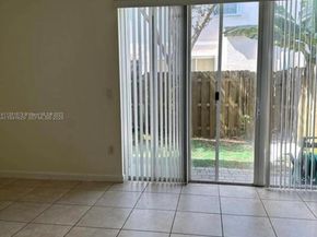 152 SE 29th Ave 4, Homestead FL 33033