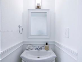 15445 SW 57th St, Miami FL 33193