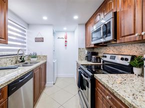 15445 SW 57th St, Miami FL 33193