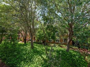 2782 Kinsington Cir 254, Weston FL 33332