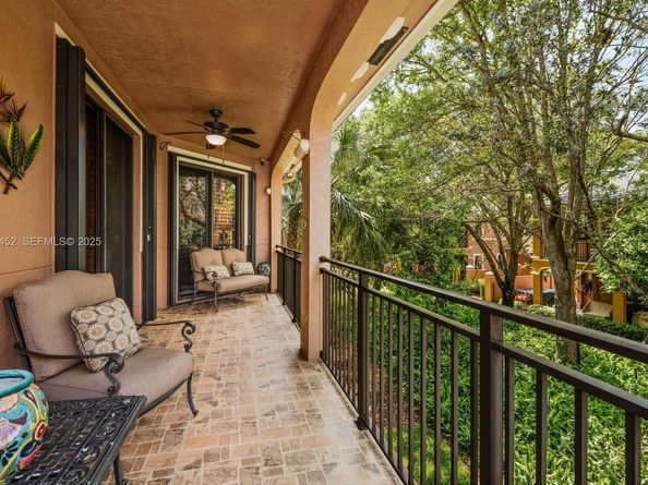 2782 Kinsington Cir 254, Weston FL 33332