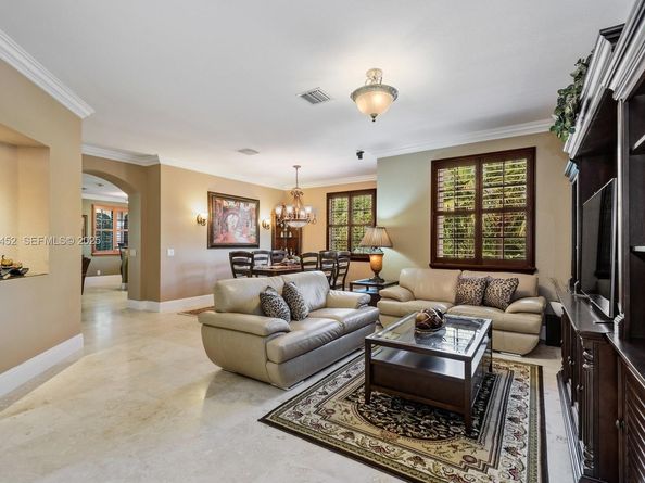 2782 Kinsington Cir 254, Weston FL 33332