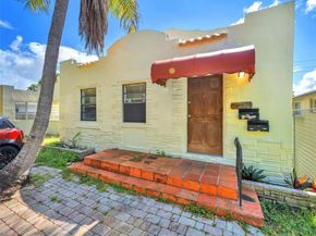 1932 Dewey St, Hollywood FL 33020