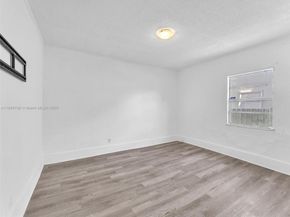 1932 Dewey St, Hollywood FL 33020