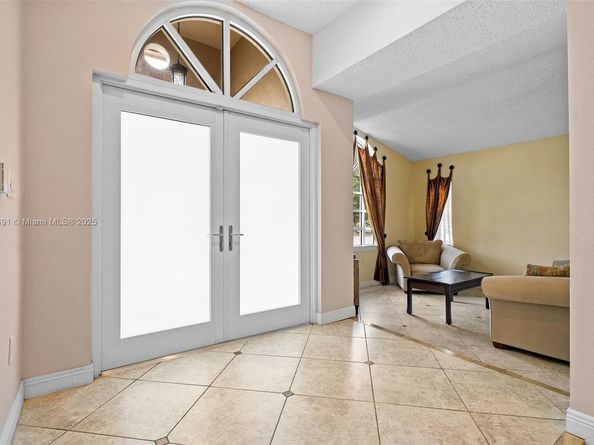 3510 SW 13th St, Miami FL 33145