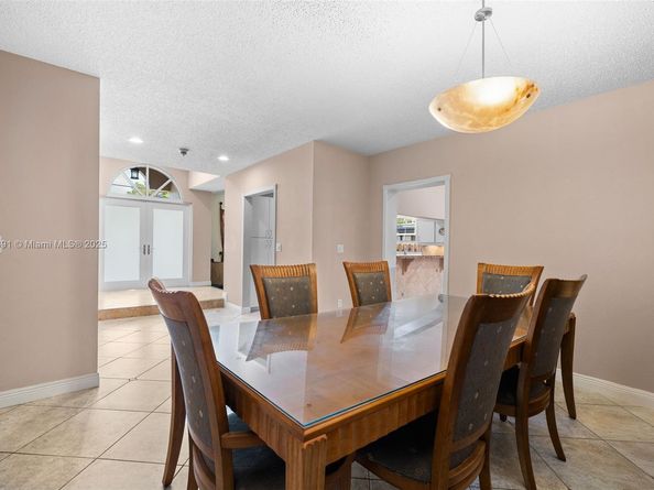 3510 SW 13th St, Miami FL 33145