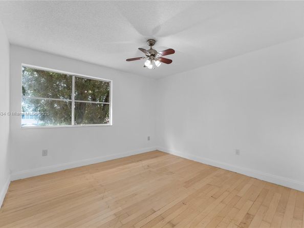 6350 SW 139th Ave, Miami FL 33183