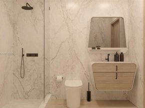 260 Collins Ave 104, Miami Beach FL 33139