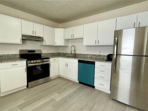 6021 SW 38th St, Miramar FL 33023