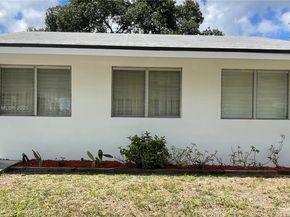 6021 SW 38th St, Miramar FL 33023