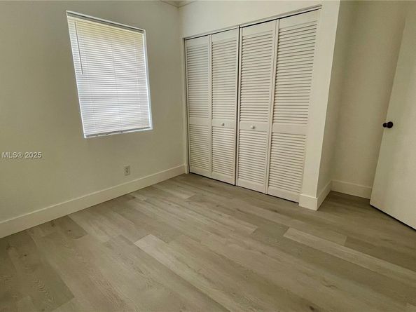 6021 SW 38th St, Miramar FL 33023