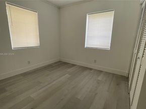 6021 SW 38th St, Miramar FL 33023