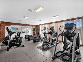 325 S Biscayne Blvd LPH 17, Miami FL 33131