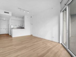 325 S Biscayne Blvd LPH 17, Miami FL 33131