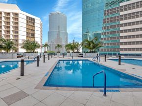 200 Biscayne Boulevard Way 4912, Miami FL 33131