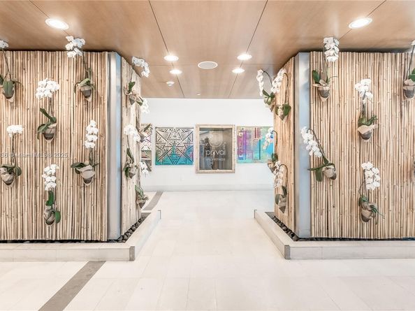 200 Biscayne Boulevard Way 4912, Miami FL 33131