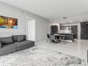 200 Biscayne Boulevard Way 4912, Miami FL 33131