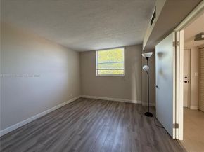 5301 NW 2nd Ave PHA, Boca Raton FL 33487