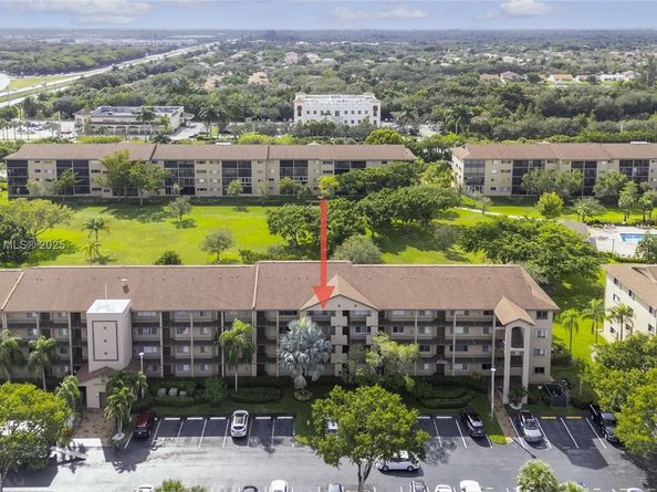 12550 SW 15th St 411E, Pembroke Pines FL 33027