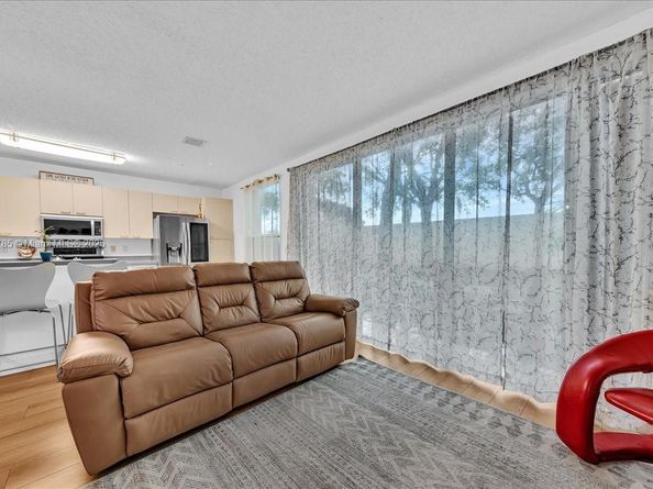 16354 SW 48th St, Miramar FL 33027