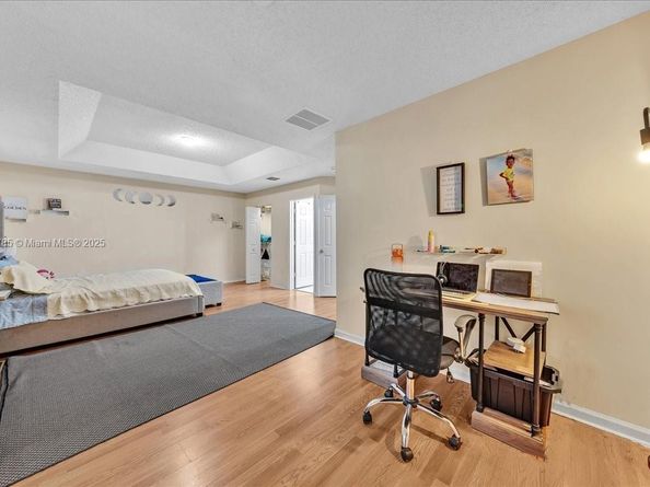 16354 SW 48th St, Miramar FL 33027