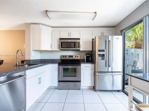 2683 NE 15th St, Pompano Beach FL 33062