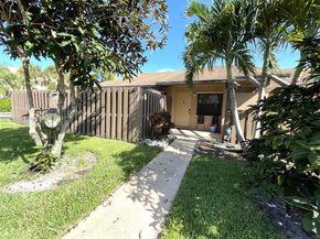 2754 N Nob Hill Rd, Sunrise FL 33322