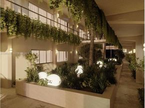 260 Collins Ave 205/206, Miami Beach FL 33139