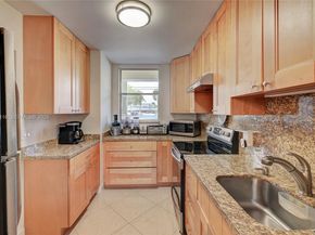 5321 NE 24th Ter 107A, Fort Lauderdale FL 33308