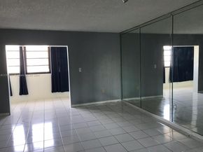 2000 Biarritz Dr 403, Miami Beach FL 33141