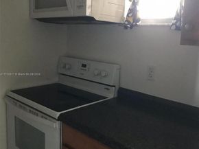 2000 Biarritz Dr 403, Miami Beach FL 33141