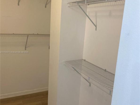 17600 N Bay Rd N607, Sunny Isles Beach FL 33160