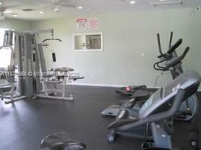 1851 NW 96th Ter 6B, Pembroke Pines FL 33024