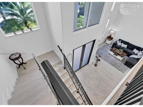 12071 SW 1st St, Miami FL 33184