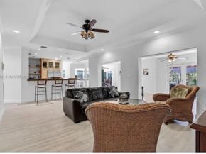 12071 SW 1st St, Miami FL 33184