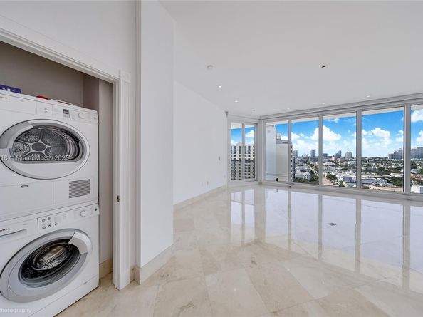 100 Lincoln Rd PH12, Miami Beach FL 33139