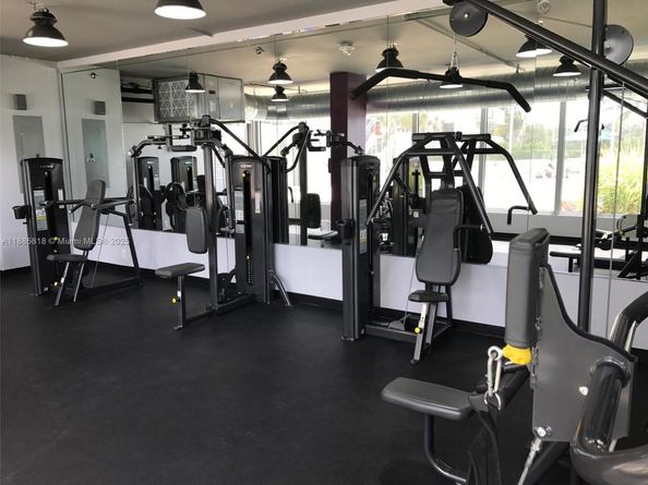 100 Lincoln Rd PH12, Miami Beach FL 33139