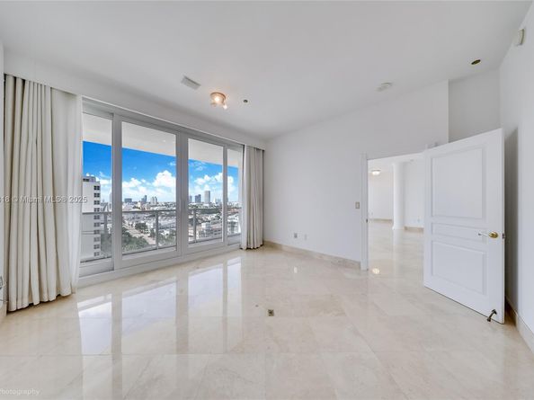 100 Lincoln Rd PH12, Miami Beach FL 33139